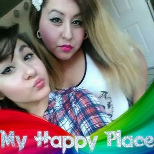 Meet your Posher, Claudia